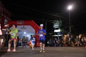 BIB: 4114
                            <button type="button" onclick="openModal(26265300)" class="btn btn-primary btn-sm float-right btn-popup" data-toggle="modal" data-target=".modal-high-quality">
                        <i class="fas fa-shopping-cart"></i> Add to Cart
                    </button>
                                            <button type="button" onclick="isThisMe(26265300, true)" class="btn btn-success btn-sm float-right btn-popup btn-isme hidden" data-toggle="tooltip" data-placement="bottom" title="นี่คือรูปของคุณใช่ไหม คลิกที่นี่เพื่อเอาเข้าอัลบั้ม">
                        <i class="fas fa-plus"></i> Add to album
                    </button>
                    <button type="button" onclick="isThisMe(26265300, false)" class="btn btn-warning btn-sm float-right btn-popup btn-isnotme hidden">
                        <i class="fas fa-ban"></i> Remove from album
                    </button>